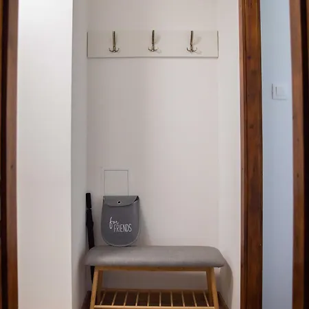 Bluebox Apartment Eger